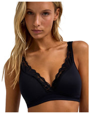 Falke Delicate Touch High Apex Bra - Black