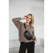 elie-beaumont-woven-sling-bag---black-35928300