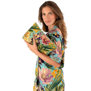 powder-spring-flora-quilted-velvet-zip-pouch---bluebeigegreen-35503515