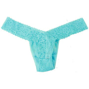 hanky-panky-daily-lace-low-rise-thong---whisper-blue-34433523