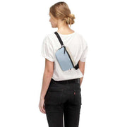 ucon-acrobatics-lotus-jona-medium-crossbody-bag---light-sand-beigefog-blue-35910961