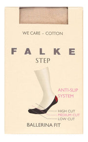 Falke Step Medium Cut No Show Boxed Socks - Cream