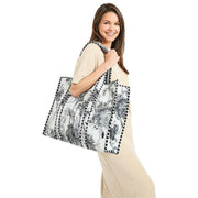 elie-beaumont-serendipity-cotton-quilted-tote-bag---crane-blackwhite-34430005