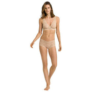 hanro-moments-lace-soft-cup-bra---beige-35928067